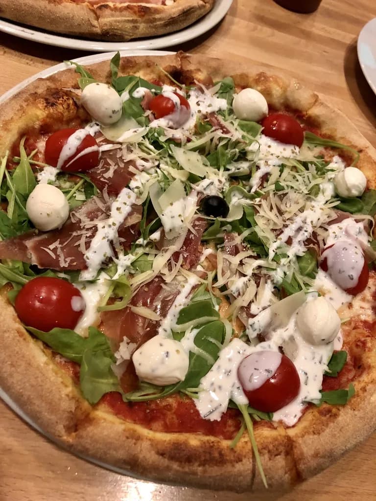 Sporthouse pizza
